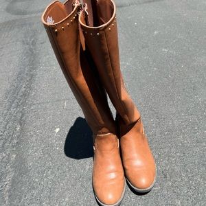 LC Lauren Conrad Cognac boots size 8